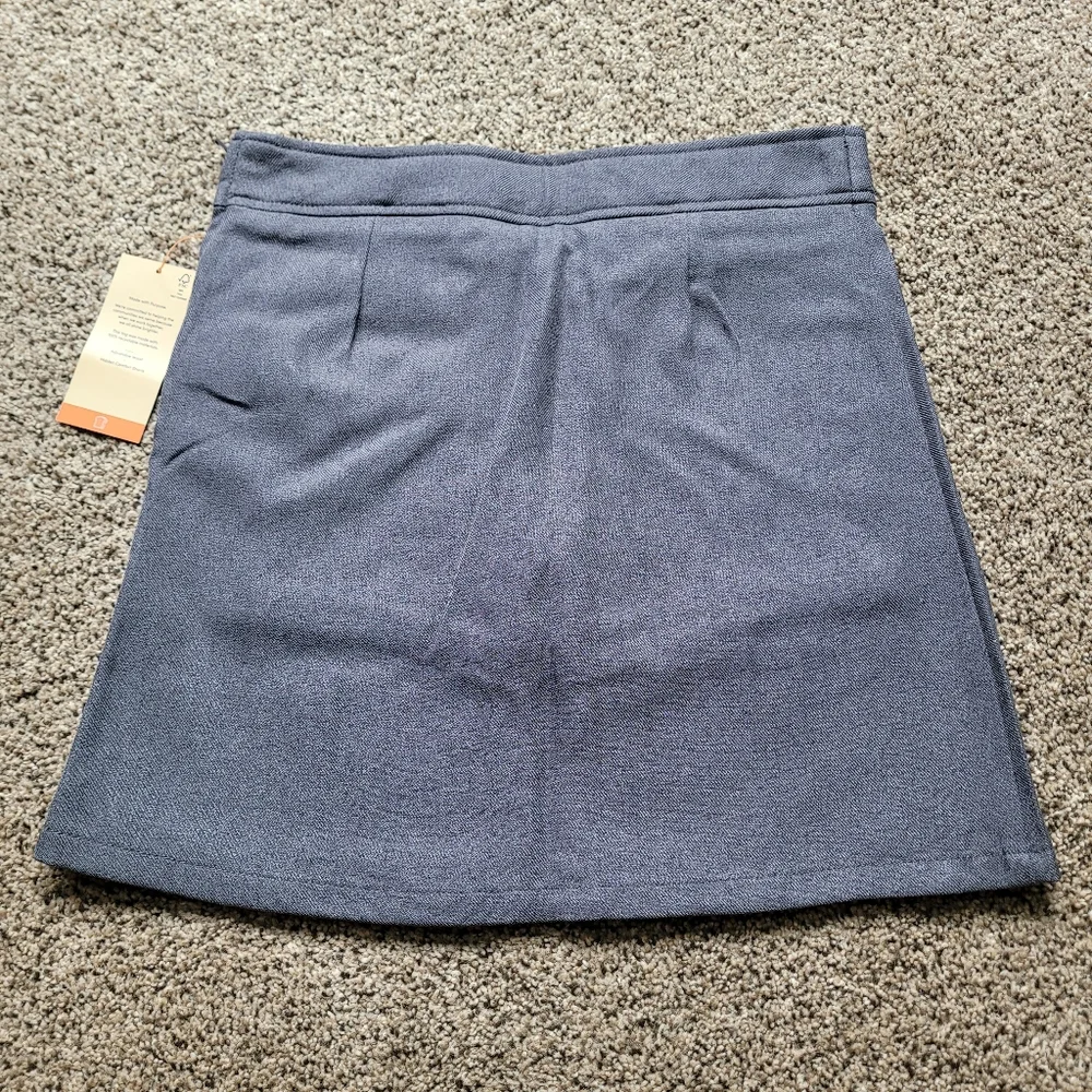 NWT French Toast Girls Skirt 8 Gray Pleated School Wear Collegiate SX9103-J-8